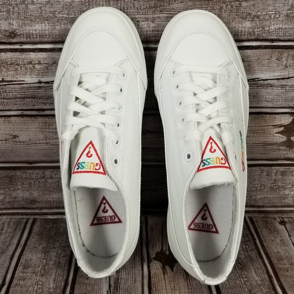 RETRO GUESS Women's 8.5 B White Leather Sneakers Shoes Rainbow Embroidery NWOT - Picture 8 of 10